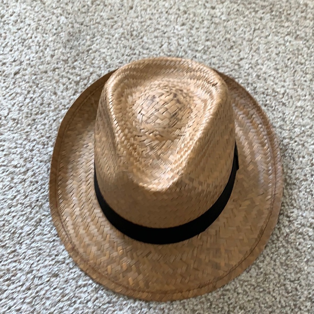 Straw hat